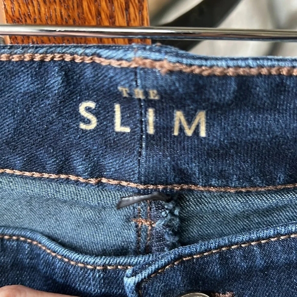 White House Black Market The Slim Jean Size 4 - Picture 3 of 10